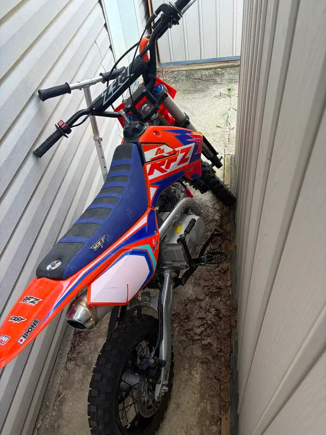 RFZ 124 cc Dirt bike in Dirt Bikes & Motocross in Edmonton - Image 3