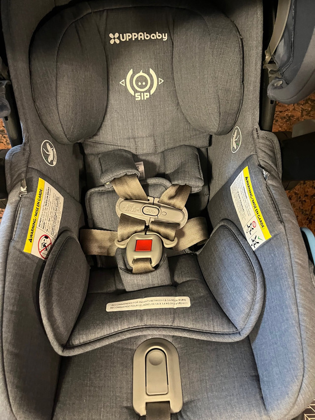 Uppababy Vista stroller set with Mesa car seat . After cleaning. in Strollers, Carriers & Car Seats in Markham / York Region - Image 3