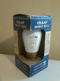 Vtg, 1953 Champ Insect Bulb (buglight) in org. box,working.