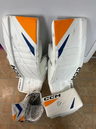 brand new 34+2 senior Eflex 7.9 pads, blocker and used glove., View more