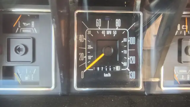 1984 Ford E350 Empress 23Foot Motor home in RVs & Motorhomes in Cranbrook - Image 8