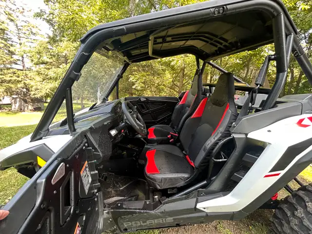 2024 Polaris Rzr 1000 in ATVs in Grand Bend - Image 10