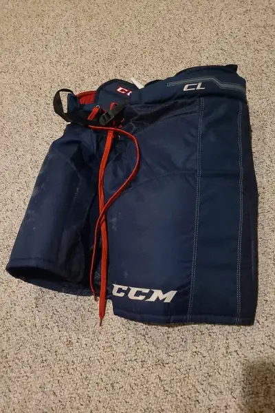 Junior XL CCM hockey pants, View more