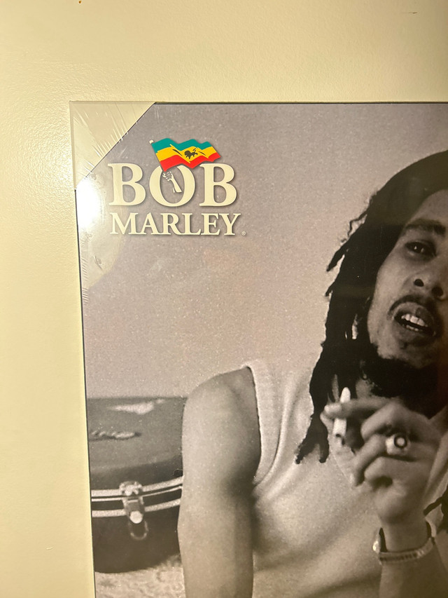 Bob Marley Poster Size Laminate Wall Art Print New And Sealed in Arts & Collectibles in Oshawa / Durham Region - Image 2