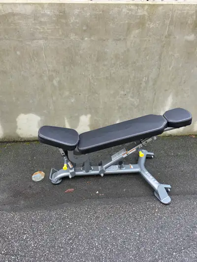 TRUE Force Flat Incline Bench, View more