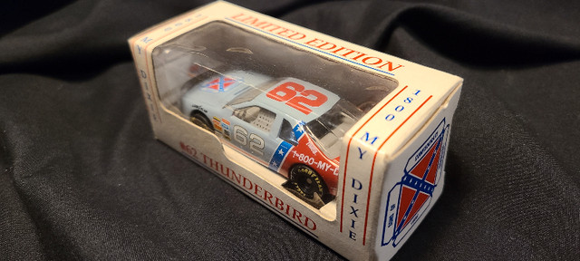 Extremly Rare 1994 Nascar Diecast in Arts & Collectibles in London - Image 2