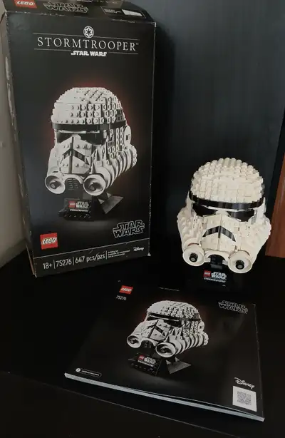 Lego Star Wars Storm Trooper Helmet. Complete set with instructions and box.