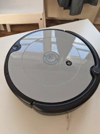 iRobot® Roomba® 691 Robot Cordless Vacuum