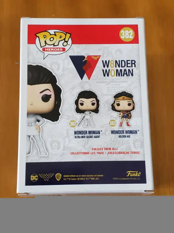Funko Pop! Wonder Woman Ultra Mod Secret Agent #382 in Arts & Collectibles in Kitchener / Waterloo - Image 5