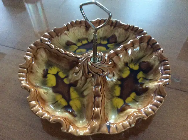 Assiette avec plateau tournant in Kitchen & Dining Wares in Edmundston - Image 3