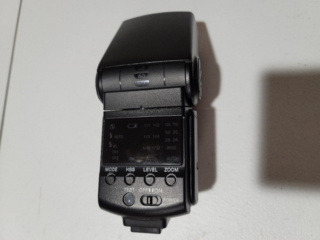 Sony HVL-F42AM Camera Flash - Please Read in Cameras & Camcorders in Leamington - Image 4