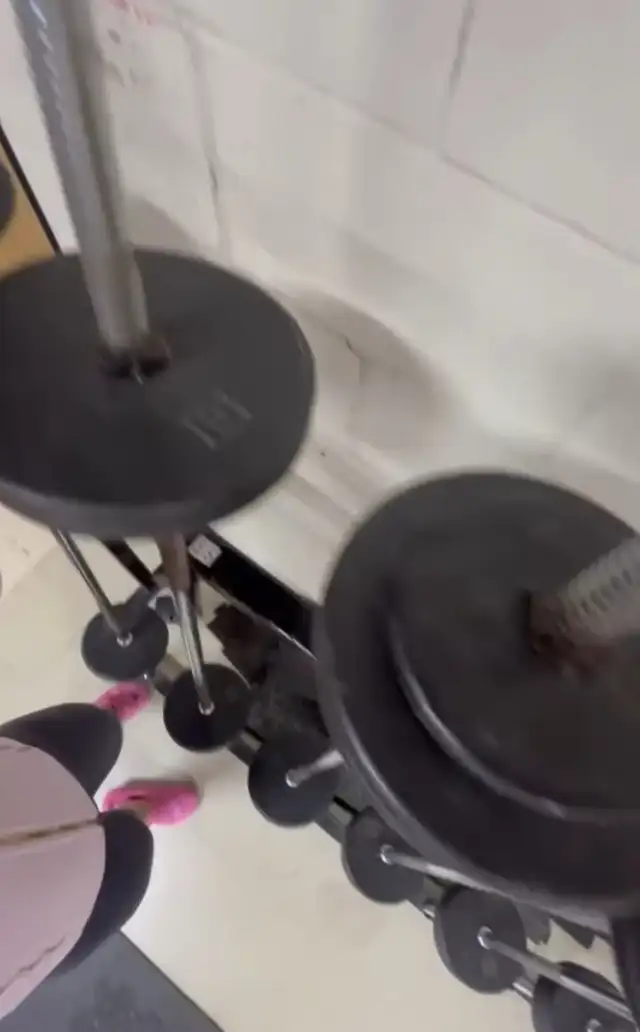 640lb Weights Set with Stand, Spin Bikes63234989272963122