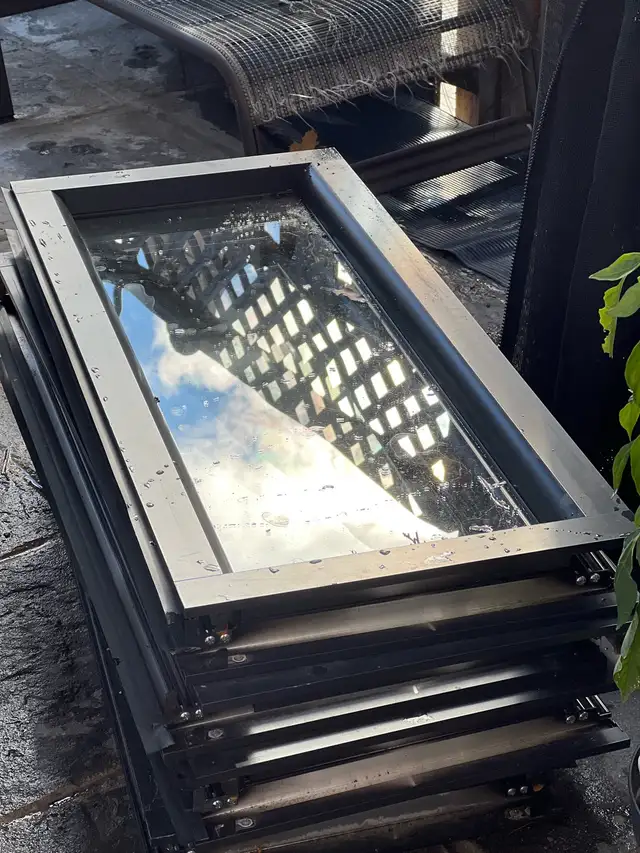 Window Panes in Windows, Doors & Trim in City of Montréal - Image 2