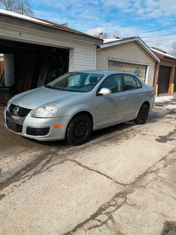 Volkswagen Diesel in Cars & Trucks in City of Toronto - Image 3