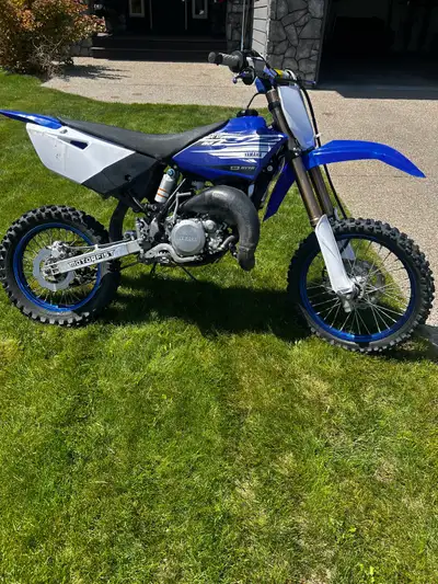 2019 yz85 big wheel. Brand new radiator and bars. Runs great. New bars, grips, break and clutch leve...