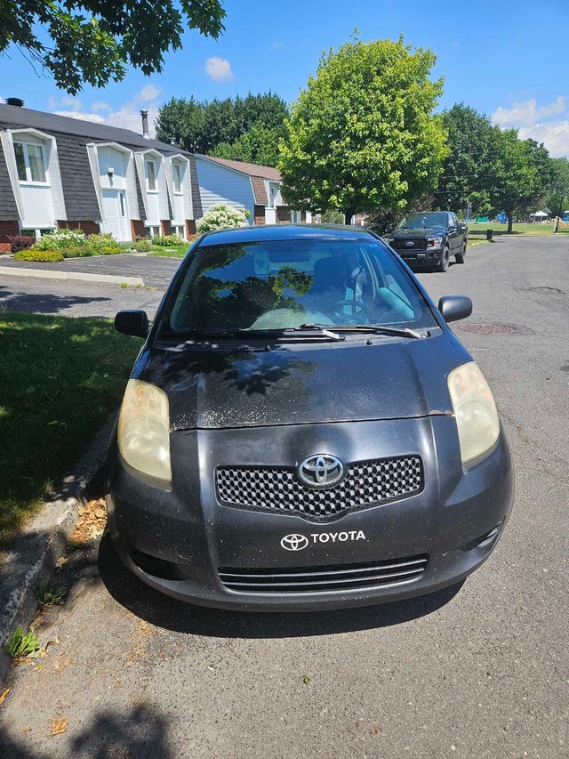 toyota yaris 2007 2 portes — photo 2