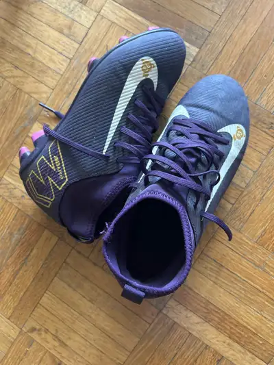 Soccer cleats  KM  “ Kylian Mbappé  “ Nike US size 1.5, View more