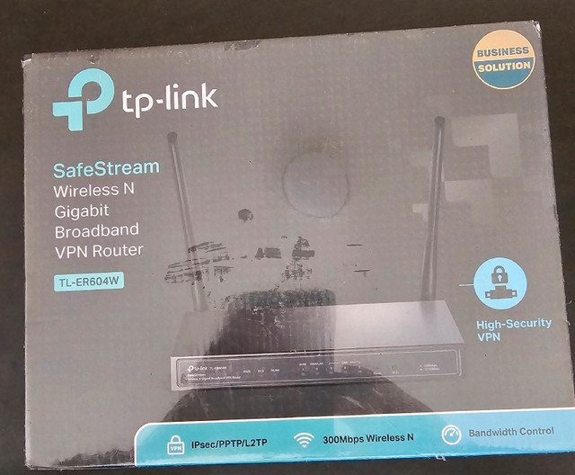 Tp-link SafeStream Wireless N Gigabit Broadband VPN Router in Networking in City of Toronto