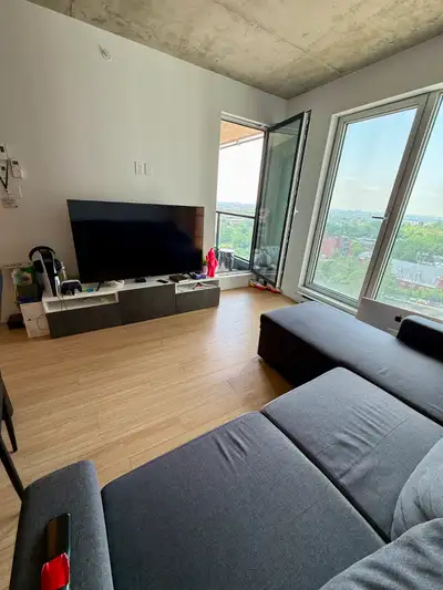 IKEA BESTÅ TV Stand / Meuble TV avec rangement – 200 $, View more