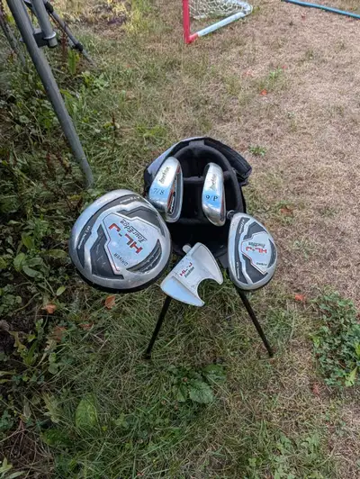Kids golf clubs and bag, View more