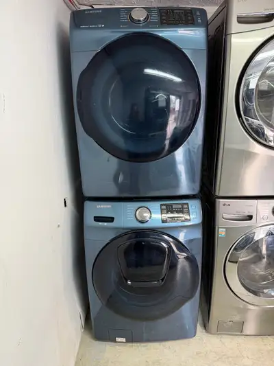 Venez profiter des super soldes en cours chez Électro Écolo Superbe ensemble laveuse sécheuse fronta...