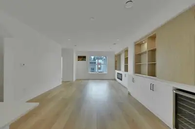 Private Entrance room in the Townhouse