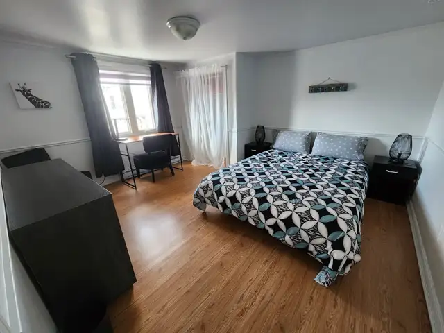 Maison avec vue panoramique sur le Fleuve (Permis CITQ 296829) in Quebec in Canada - Image 9