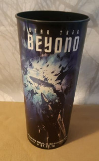 Star Trek Beyond Collector Cup with U.S.S. Franklin Topper