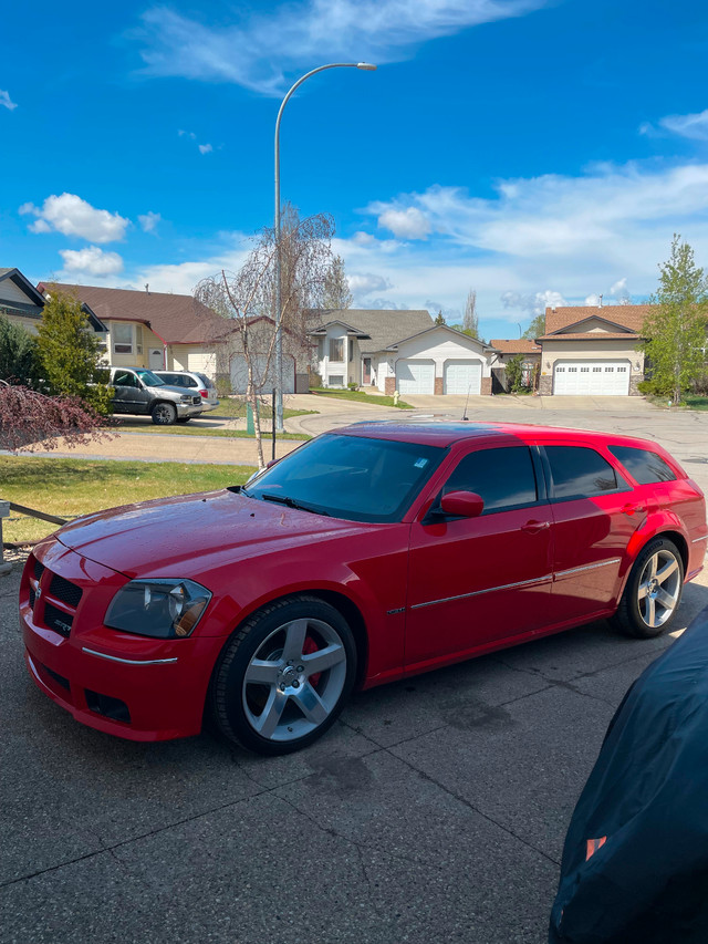 2007 Dodge Magnum SRT 8 in Cars & Trucks in Red Deer