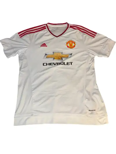 Selling a used Adidas Manchester United Away Jersey from the 2015-2016 season, size XL. This shirt f...