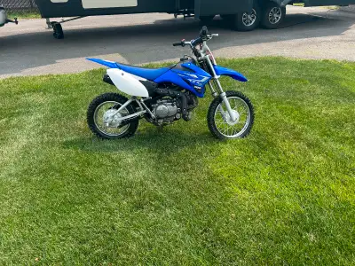 yamaha ttr 110 2020 3 vitesse semi automatique , comme neuve a voir 438-501-8596 2400$
