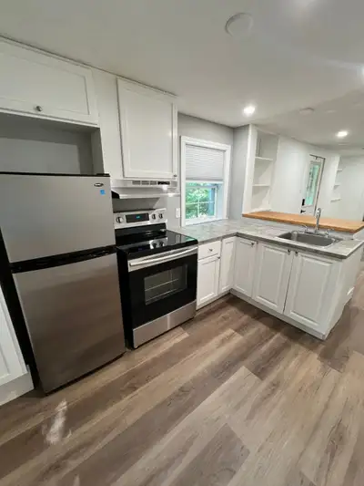 1-Bedroom Apartment – All Utilities Included – Available Sept 1