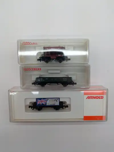 Selling 3 Fleischmann and Arnold N scale freight cars. New in original packages. Asking $10 each. Pi...
