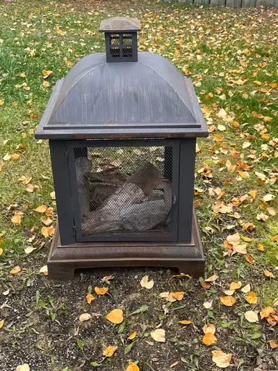 Outdoor fireplace like new used for decoration asking $100 call or text 705-465-0599
