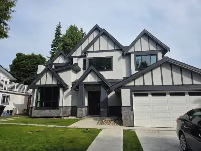 7 Spacious Bedrooms for Rent | Steps to Beach | Shared Luxury