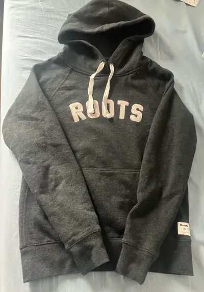 Roots Hoodie / Sweatshirt Barely Used, View more