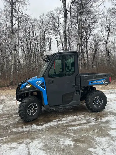2017 Polaris Ranger 1000 Light bars Power steering Heat/ac Winch 14 900 plus gst
