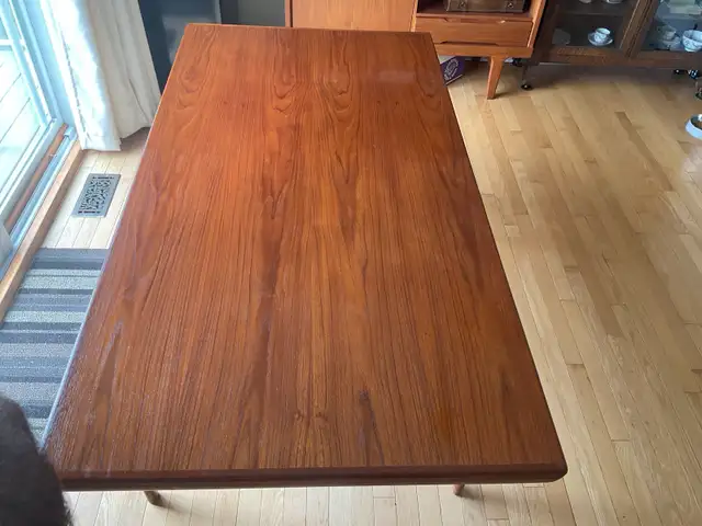 Mid-century Modern Teak Dining Room Table for Sale in Dining Tables & Sets in Ottawa - Image 3
