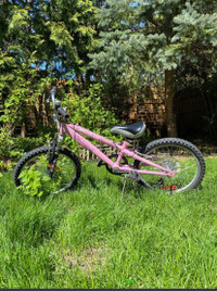 Pink kids bike for sale! 