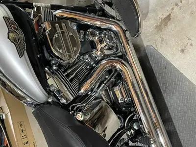 NOT VULNERABLE TO SCAMMERS, SORRY **INCLUDES FREE INDOOR WINTER STORAGE 2003 Harley-Davidson 100th A...