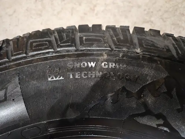 Winter Studded Tires - 265/70R17 in Tires & Rims in St. John's - Image 4