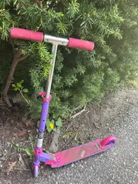 Girls scooter 