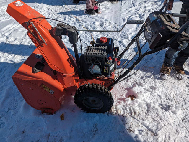 Ariens snow blower for sale  in Snowblowers in London - Image 4