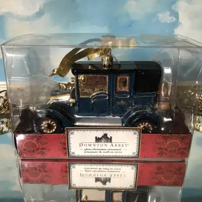 Add a touch of Downton nostalgia to your Christmas tree with this 2013 Kurt Adler Downton Abbey Lord...