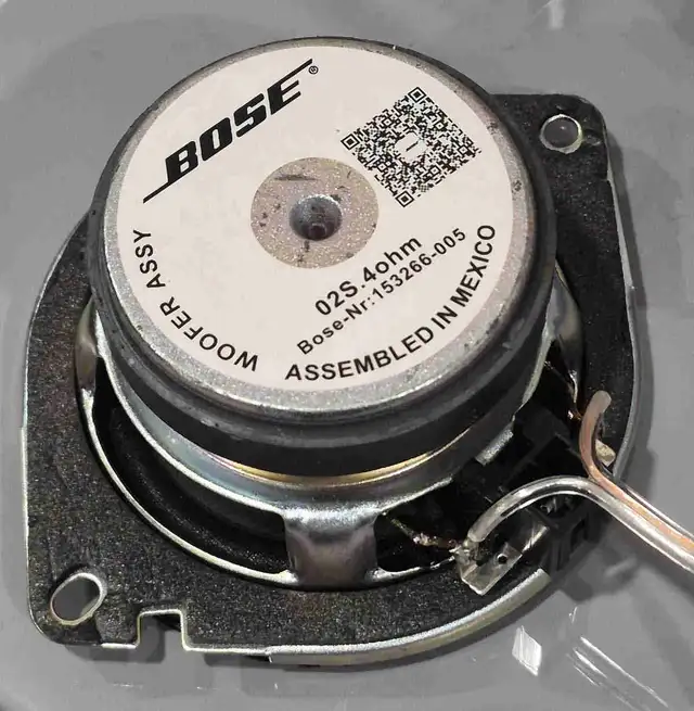 Bose 4"speaker in Speakers in Markham / York Region - Image 2