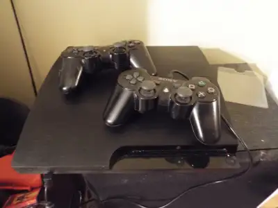 CONSOLE PS3 2 MANETTES FILAGES 6 JEUX, View more