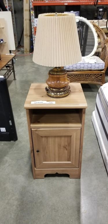 NIGHT STAND AND SMALL LAMP - in Other in Delta/Surrey/Langley