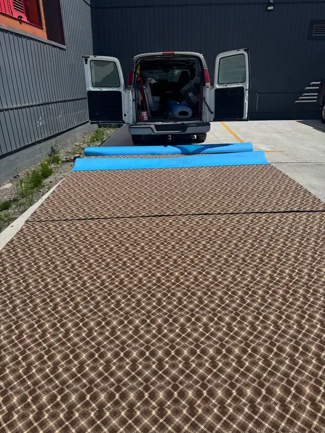  CARPET INSTALLATION521699855896432641