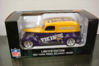 Liberty Die Cast NFL Football Minnesota Vikings '37 Ford Panel