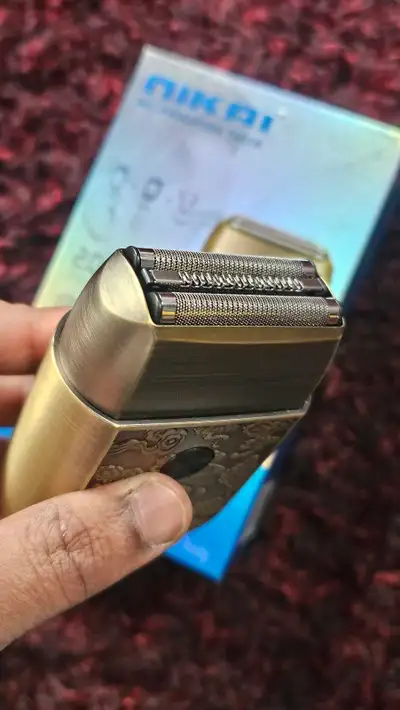 premium Rechargeable shaver for men , View more